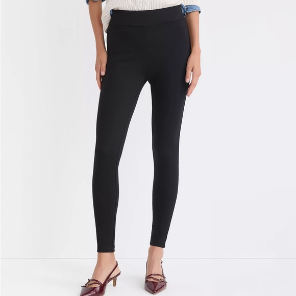 LOFT Pants - LOFT Black Petite Leggings